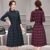 2021秋冬プラスサイズの赤い格子縞の綿のMidiのドレス女性エレガントな韓国ボディコンTシャツのドレスパーティー長袖Vestidos G1214