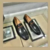 2021 Top Quality Dress Shoes Moda Homens Preto De Couro Genuíno Pontilhado Mens Negócios Negócios Oxfords Senhores Convenientes Caminhada Casual Conforto Couro Sapatos