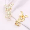 7Style Luxury Mens Womens Marke Desifenr Buchstabe 18k Gold plattiert Broschen High-End Gold Silber Geometrie Kristall Strass-Rasson-Perlen Pins Brosche Frauen Weddi