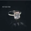 手作りエメラルドカット 2ct ラボダイヤモンドリング 925 スターリングシルバー婚約結婚指輪リング女性のためのブライダルファインパーティージュエリー 220122