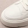 Top nuove per gli uomini di design bianco alto aumentano le scarpe con pizzo inferiore con piante causali per mocsine maschio punk rock sneaker 789 789
