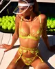 Vrouwen sexy oranje kleur lingerie geborduurd kant zie door drie punt ondergoed crop top bloemen string transparante bh -set q0705718709