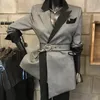 春の女性のファッションブレザーノッチされたボタンベルト長袖灰色の縞模様のスーツコート女性オーバーコートQB653 210510