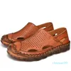 Sandali casual da uomo in vera pelle di alta qualità estiva da uomo Scarpe casual da spiaggia con foro cavo Sandalias Hombre Plus Size 38-46 2021