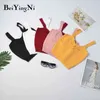 Moda Kobiety Crop Top Knitwear Sexy Przyciski Rozrywka Kobieta Tank Topy Czarne Różowe Bralette Tees Pasek lato 210506