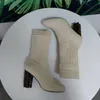 Bottes de concepteur à mi-veau brodé lettre chaussette de chaussettes chunky talons hauts talons de luxe L chaussures de haute qualité pour femmes