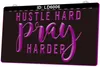 LD6006 Hustle Hard Pray Harder Gravure 3D Signe lumineux LED Vente en gros au détail
