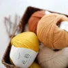 1 ADET QZLKNIT 50G / Ball 75% Merinos Yün Iplik Sonbahar / Kış Yumuşak Orta-ince Yün Ipliği DIY El Örme Tığ Bebek Giysileri İplik Y211129