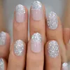 Falska naglar holografiska silver glitter tryck på naglar kort stil dagligen slitage naken rosa dam falsk oval form nagel konst tips 220225