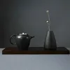 Jarrón pequeño de cerámica negra Decoración del hogar Artesanía Adorno de mesa Simplicidad Decoración de estilo japonés 210623