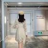 캐주얼 드레스 2021 고품질 럭셔리 디자인 활주로 드레스 가을 여성 섹시한 허리 레이스 중공 랜턴 슬리브 미니 Whith 벨트