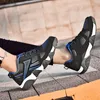 Trend Fashion Primavera Autunno Scarpe da corsa per donna Uomo Chaussures fondo skateboard In scarpe da ginnastica Sneakers otto 36-44