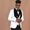 White Floral Jacquard Wedding Tuxedo for Groomsmen 3 Piece Custom African Men Suits Black Velvet Lapel Man Fashion Costume 2020 X0909