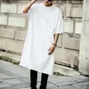 T-shirt masculina coreana de verão de manga curta sobre o joelho branca muito dinheiro em meia manga solta 210809