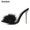 Sexig Peep Toe PVC Fluffy Mule High Heel Tofflor Sommar Fashion Slip på Tunna Klackar Utomhus Slides Kvinnor Storlek 35-42 210507