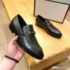 L5 HOMMES CHAUSSURES FORMELLES EN CUIR VÉRITABLE MOCASSINS HOMMES Noir 21SS CHAUSSURES HABILLÉES CHAUSSURES DE MARIAGE Slip On LEATHER Brogues 33