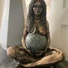 Moder Jordkonst Staty Polyresin Figur Mamma Earthatue Klistermärke Vattentät Heminredning Tillbehör Trädgård utomhus 210727