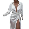 Robes décontractées Satin soie robe sexy à manches longues fête femmes boîte de nuit doux automne solide fendu rabattu robes de créateurs robes de soirée jupe 172