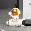 Astronaut Spaceman Harz 3D Stereo Schalter Paste Steckdose Schutz Fall Innen Wand Aufkleber Raum Dekoration Mond Schöne Wind