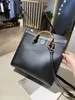 Klassisk hänglås bambuhandtag lyxiga axelväskor Cross Body Designer Ophidia Boston Women Fashion Totes Handväska med Bow Diamond303s