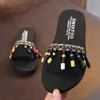 Sommar inomhus icke-slip barns flip-flops flickor mode strand skor nypa sandaler kvinnlig pärlstav slipper sh251 210712