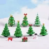 Objetos decorativos figuritas árbol de Navidad figurita en miniatura Mini decoración para el hogar Kawaii Diy adornos de jardín de hadas artesanía de resina uno