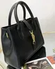 Crossbody Cluth Bag Luxurys designers handväska äkta läder axelväskor handväskor mode märke högkvalitativ tote storlek 30cm1458