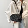 Вечерние сумки Bordado Fio Pequeno Couro Do Plutônio Crossbody Sacos Para Mulher 2022 Hit Feminina Luxo Marca Trending Reorente Bolsas de Ombr