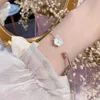 JapanesKorea mode märke smycken skal blomma charm armband bangles enkla stil öppna armband för kvinnor gåva Q0719