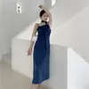 Kadın Yaz Sundresses Mavi Saten Elbise Tatil Kıvrımlar Yüksek Bel Seksi Bölme Spagetti Kayışı Femme Robe 210514