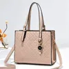 Flower Pressed Handbags Women Designers Tote Bags Purse Fashion Bag High Quality Shoulder Handbag Casual Travel Tote-bag with Long Strap 6colors PU Leather
