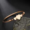 Trendigt Rostfritt Stål Tre hjärta Manschett Armband Guld Silver Färg Lady Tjej Elegant Hjärta Bangle Party Bröllop Smycken Q0719