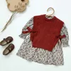 Sonbahar Erkek Pamuk Yelek Ceket 1-7yrs Bebek Kız Triko Kolsuz Kazak Katı Büküm Örgü Yelek Yürüyor Kazak Giyim Y1024