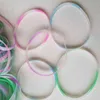 100st Bulk Lot Lysous Inspire Silikon Armband Love Friend Printed Bangles Fluorescerande Natt Glödande Gummiband Armband