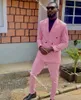 Trajes de hombre Blazers 2 piezas Pink Men Blazer de doble botonadura Novio Slim Fit Chaqueta de boda Esmoquin Abrigo Pantalón Diseño Último conjunto