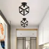 Lampada da soffitto a gabbia di ferro in metallo Cubo industriale Loft Lampada da soffitto a triangolo Corridoio Corridoio Foyer Luci per decorazioni per la casa