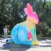 Lapin de Pâques gonflable de mascotte animale de dessin animé personnalisé 3m annonçant le ballon coloré de lapin soufflé par Air pour la décoration de ressort