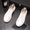 Style européen Mode Casual Lumière Confortable Parti Chaussures De Mariage Printemps Hommes Haute Qualité Antidérapant Marche Sneaker À Lacets Business Mocassins