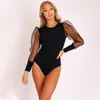 Ny Summer Bodysuit Women Sexig Bow Black Mock Neck Patchwork Långärmning Back Ladies Lace Mesh Bodysuit Transparent Tops S7se
