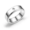 Bröllopsringar YWSHK 2022 Anpassa graveringsnamn Rostfritt stål Rhinestone Par Ring Luxury Inlaid Crystal Jewelry Accessories Rita22