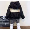 Bebê menino jaqueta outono alinhado crianças casacos moda carta zíper meninos primavera korean crianças blusão outerwear 211204