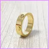 ladies gold wedding rings