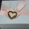 Sunsll ny designad handgjord guld koppar röd / vit svart kubisk zirkonium hjärta romantisk hängande halsband smycken för kvinnor gåva x0707