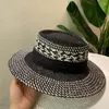 Summer Słomka Fadora Hat for Woman Outdoor Sun Ochrona Słońca Retro Tourist Beach Wersja Koreańska wersja BULKET Girl Hats skąpy Brim5432165