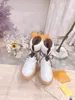Haute qualité célèbre designer de luxe bottes de camping mode botte courte femmes bottes de neige d'hiver chaussures pour femmes à fond plat lettre de chaussure à lacets avec fleur 35-41