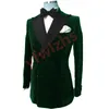 Handsome Velveteen Groomsmen Peak Lapel Groom Tuxedos Män Passar Bröllop / Prom / Dinner Man Blazer (Jacka + Tie + Byxor) T291