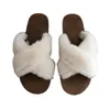 Kvinnor Tofflor Vinter Slides Fluffy Furry Sandaler Kvinna Flip Flops Hem Ladies Plush Shoes