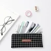 Einfache Bleistifttasche, Gitter-Punkt-Leinwand, kreative niedliche Studenten-Leinwand-Make-up-Tasche für Mädchen und Jungen, langlebiger Büro- und Schreibwaren-Organizer