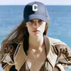 Stella stesso stile versione coreana della lettera C Soft Top Baseball Moda femminile Street Shooting Berretto con visiera Cappello da sole Uomo unisex