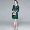 カジュアルな光沢のある女性セーターのドレス秋冬居心地の良い長袖ボタンハイストリートスタイル女性ニット210529